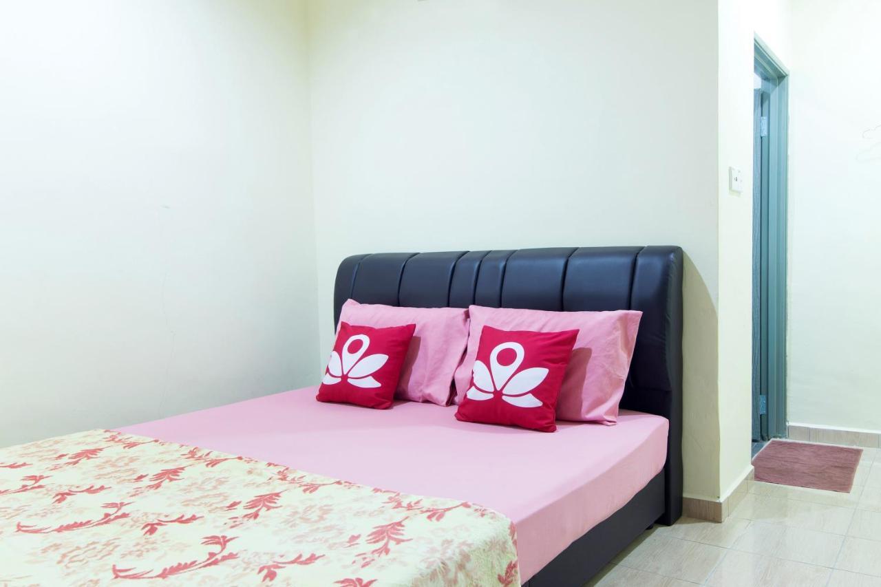 Kampung Guest House Pantai Cenang  Exterior photo