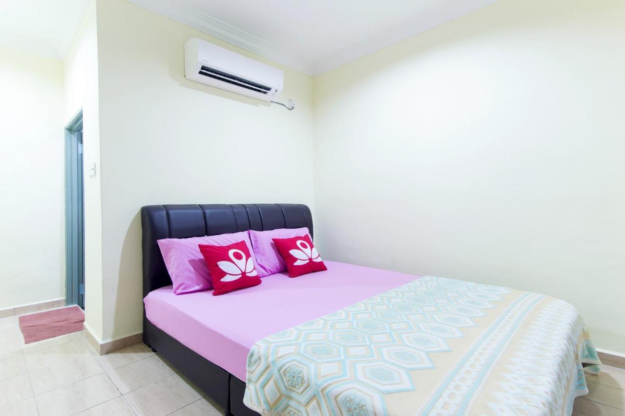 Kampung Guest House Pantai Cenang  Exterior photo